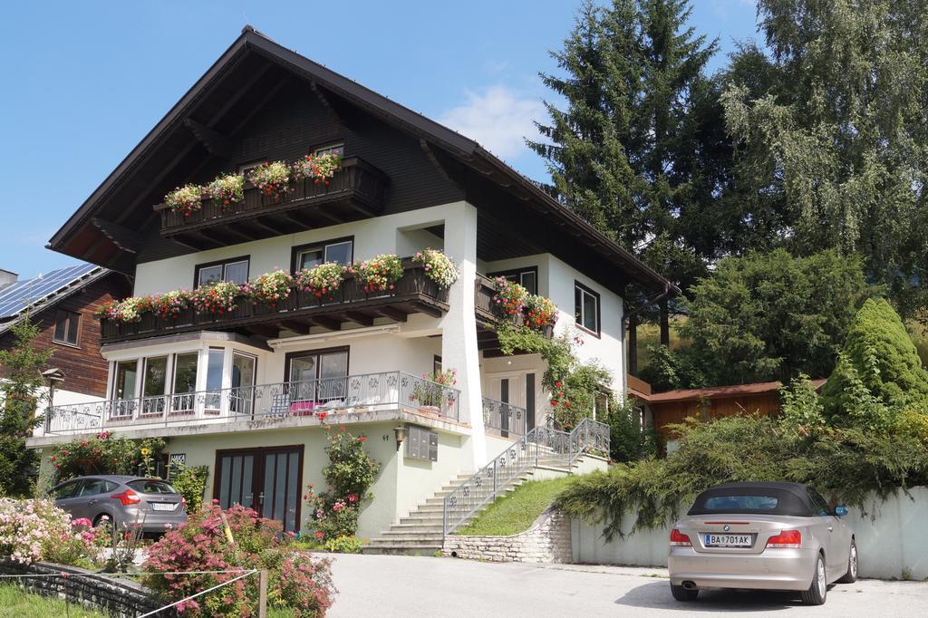 Gaestehaus Kuehnle Pichl bei Aussee Exterior photo