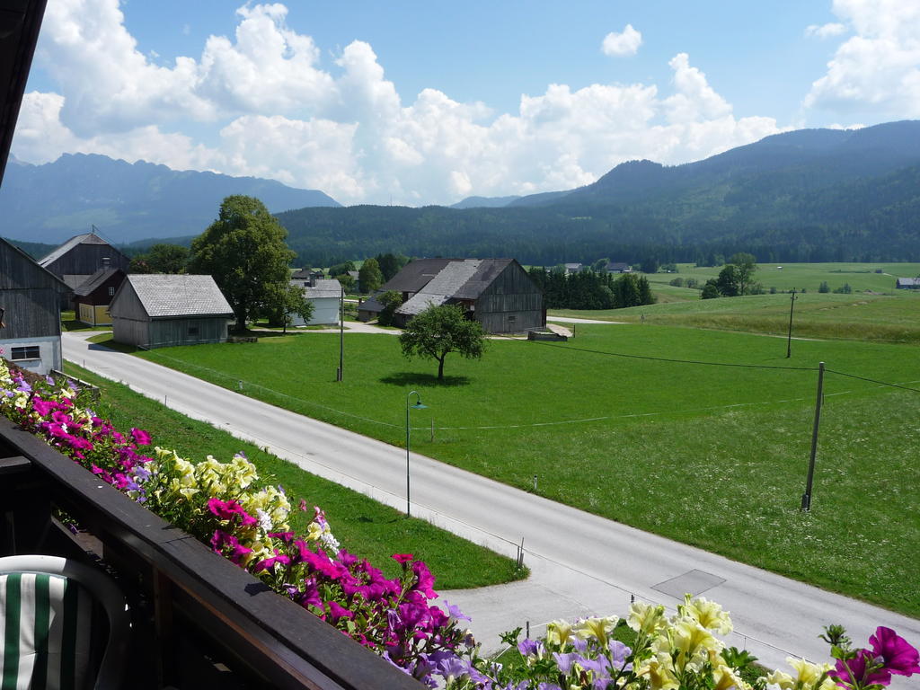 Gaestehaus Kuehnle Pichl bei Aussee Room photo
