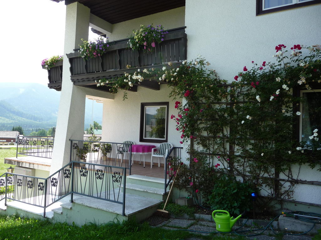 Gaestehaus Kuehnle Pichl bei Aussee Exterior photo